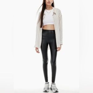 Aritzia Wilfred FREE Daria Faux Leather Leggings.  Black.  Size Small